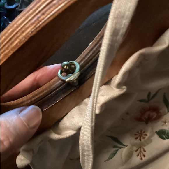 Wood handles purse - Picture 4 of 8